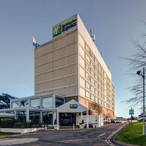 Express West By Ihg Hotell
