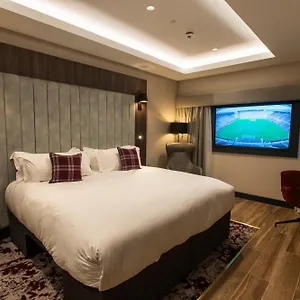  Otel Tynecastle Park