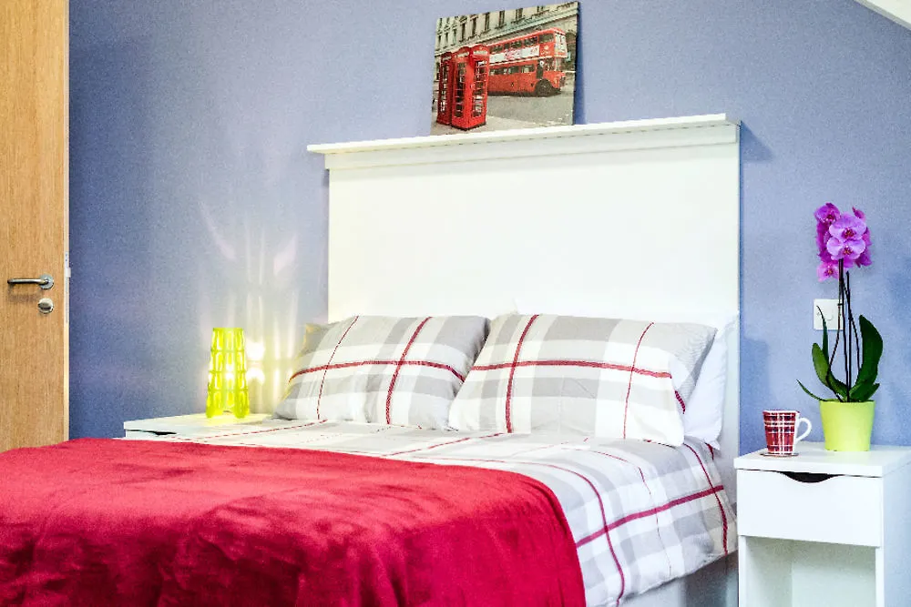Destiny Student - Murano Hostel Edinburgh