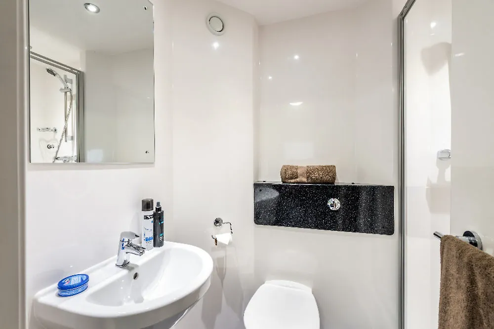 Destiny Student - Murano Hostel Edinburgh